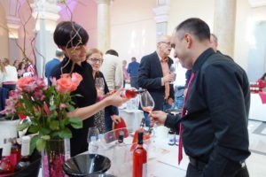 pink-day-2017-rose-vino-festival