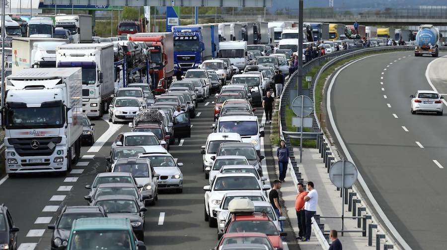 ceste-kolone-guzve-turizam