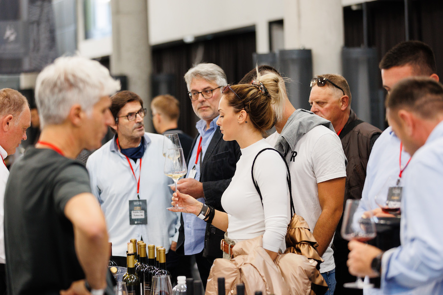 vino-dalmacije-publika