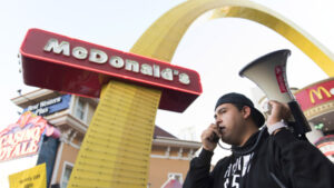 mcdonalds-strajk