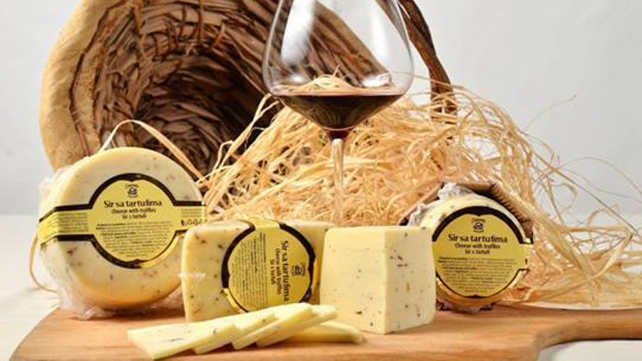 sir-s-tartufima-paska-sirana-zigante